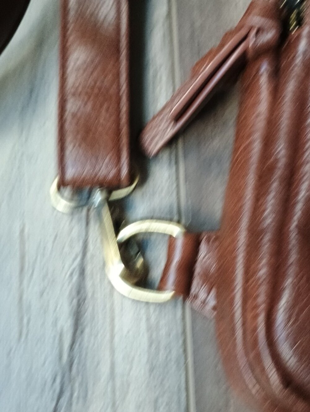 Joy Susan Brown Leather Crossbody Bag - Picture 3 of 12